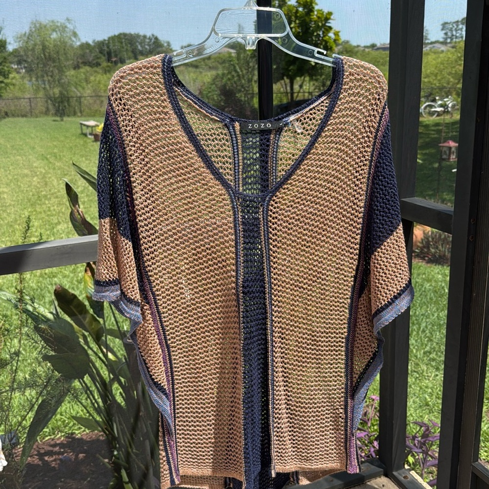 ZOZO anthropology blue and tan Open Knit v neck Pullover Top Coverup
